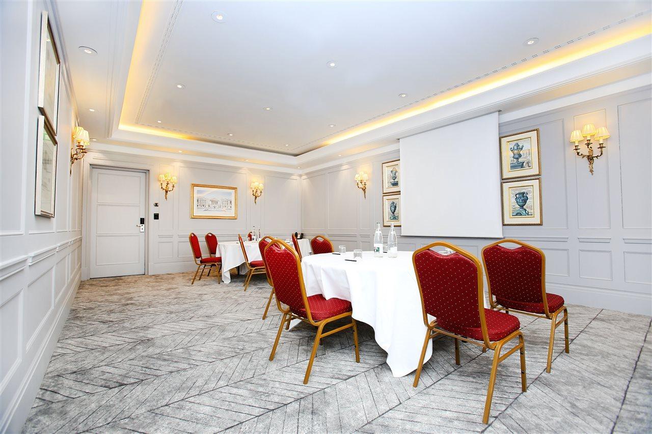 Millennium Opera Hotel 4*