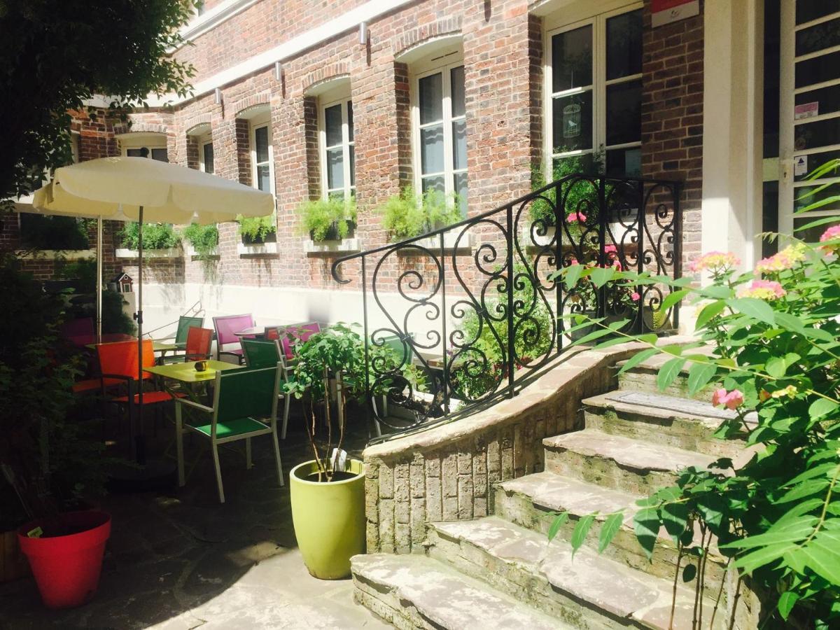 Hotel Le Pavillon