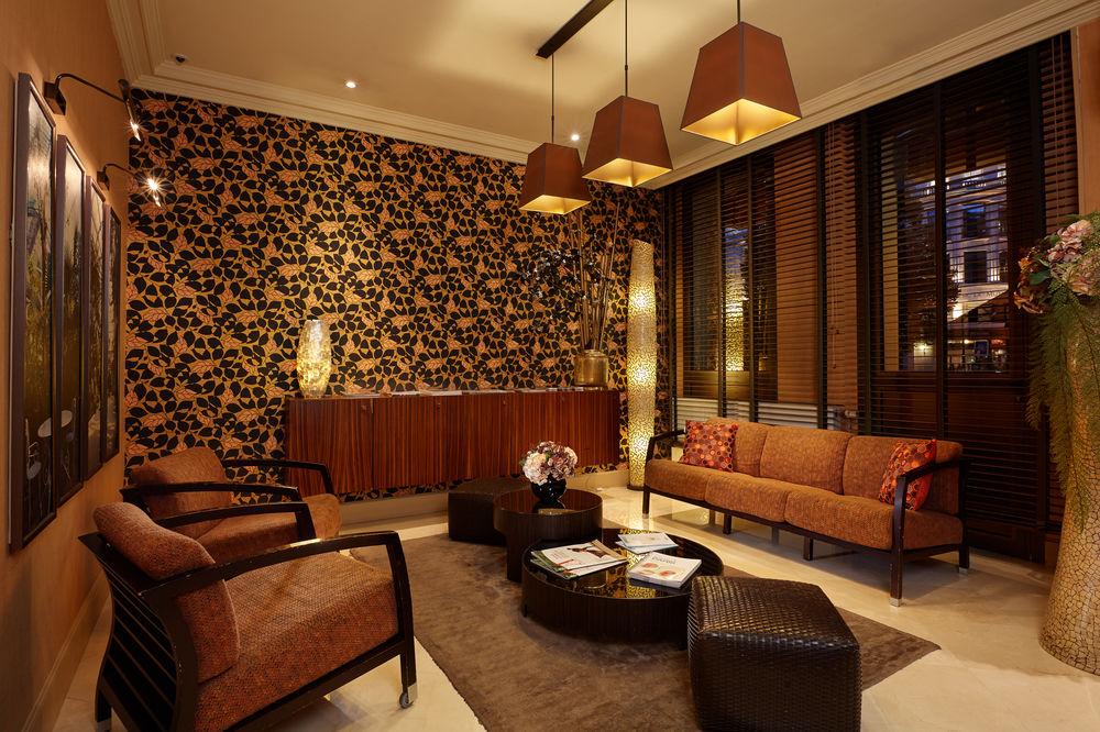 Oratio Hotel Parigi
