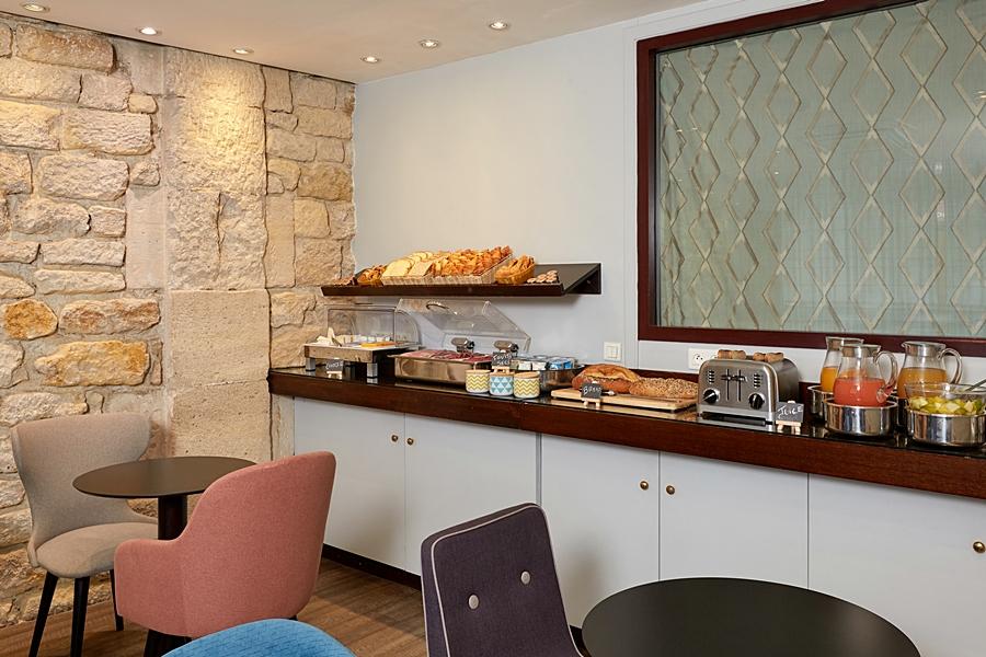 Louvre Montana Hotel 4*