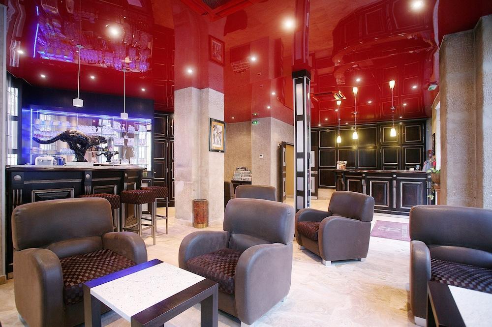 Grand Francais 3* Parigi