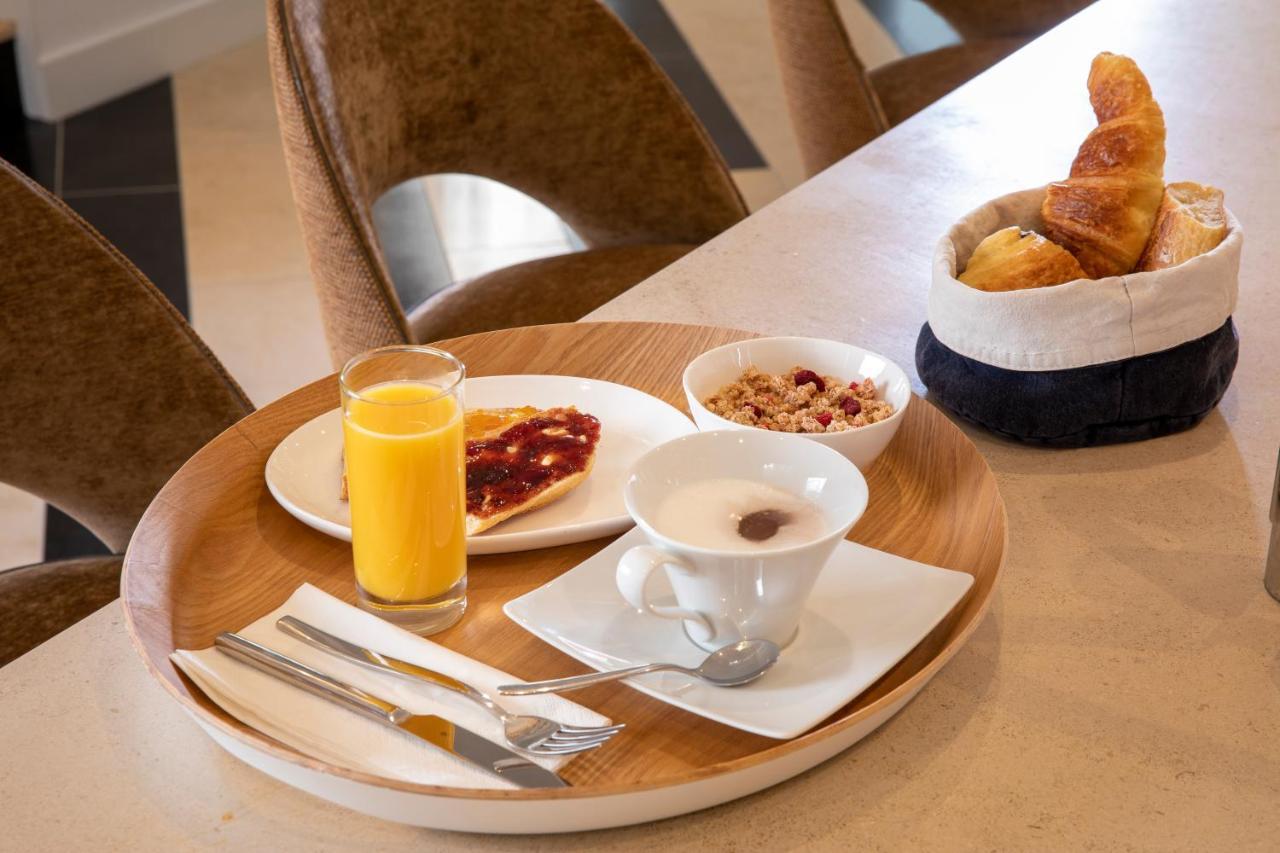 Des Champs-elysées Hotel Parigi