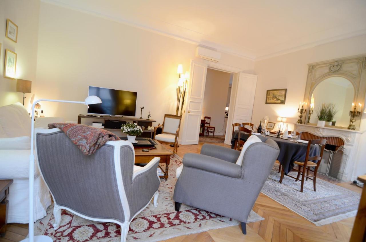 Appartamento Champs Elysees Parigi
