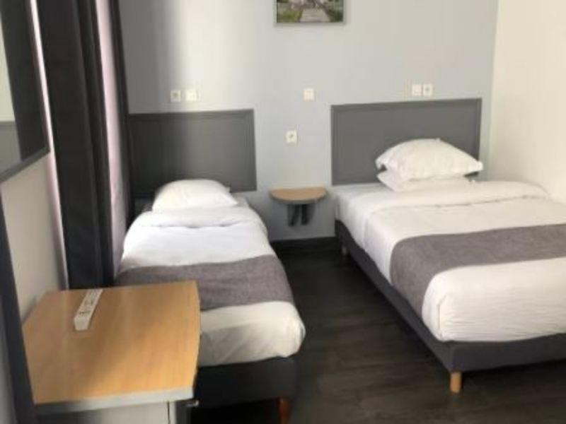 Clauzel Hotel