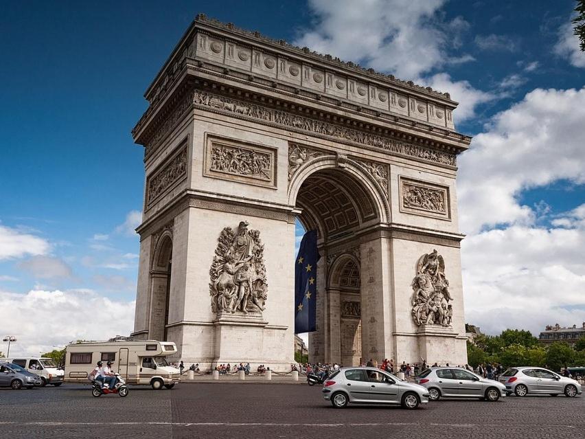 Blue Nights - Sébastopol Parigi