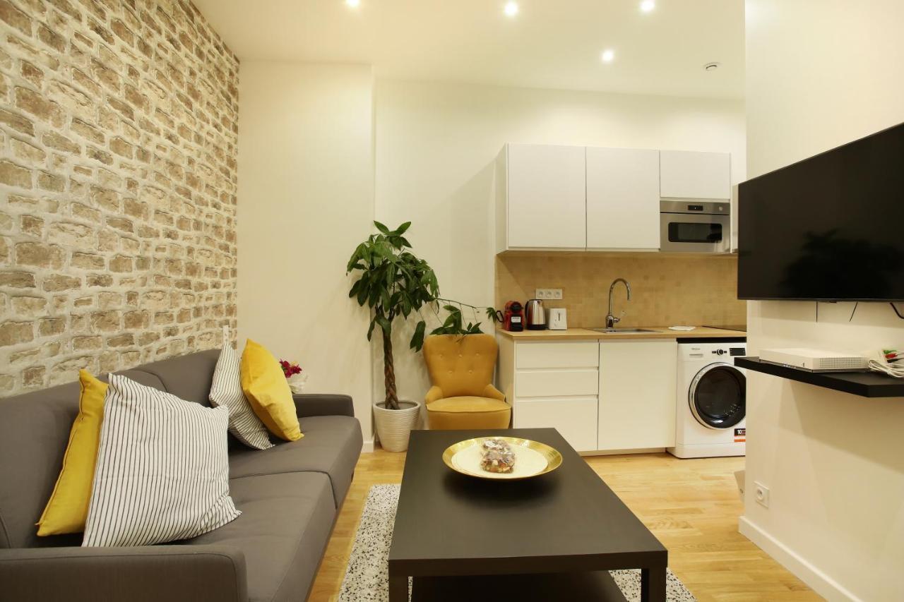 Apartment Rent A - Bonne Nouvelle
