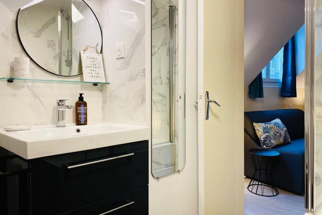 Apartment Sttudio Champs Elysees Paris