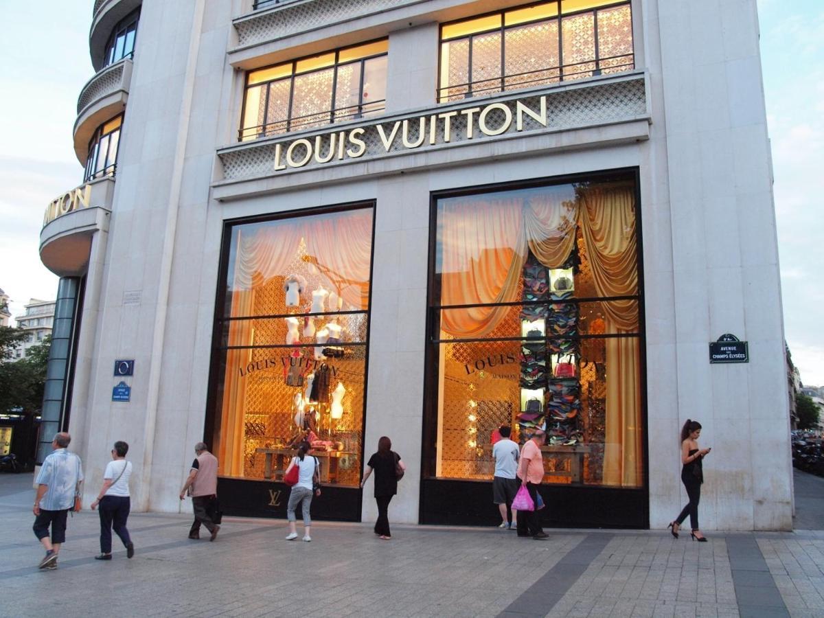 Sttudio Champs Elysees *
