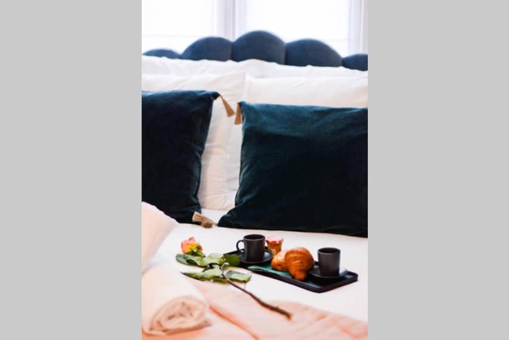 Amazing 10bed In The Heart Of Le Marais And Suprises... Parigi
