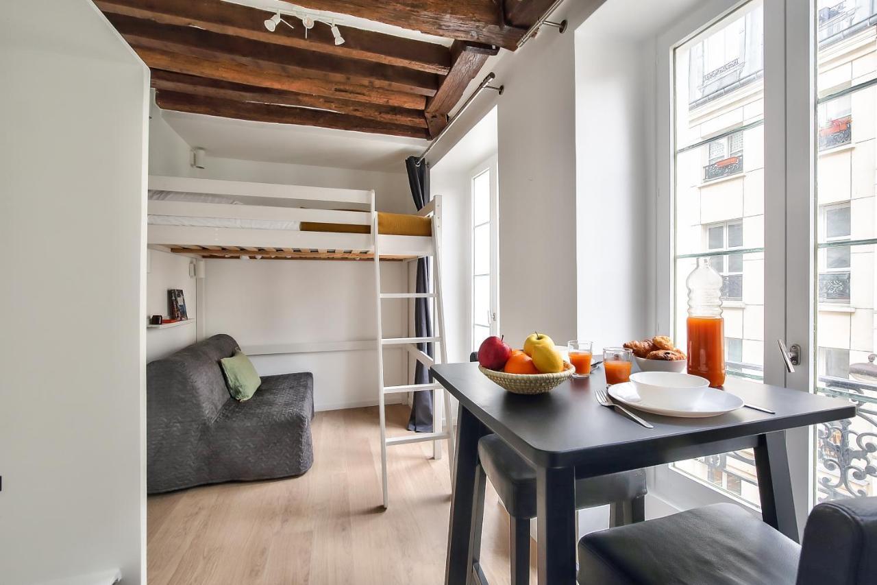 Cosy Mezzanine In The Heart Of Apartment Paris