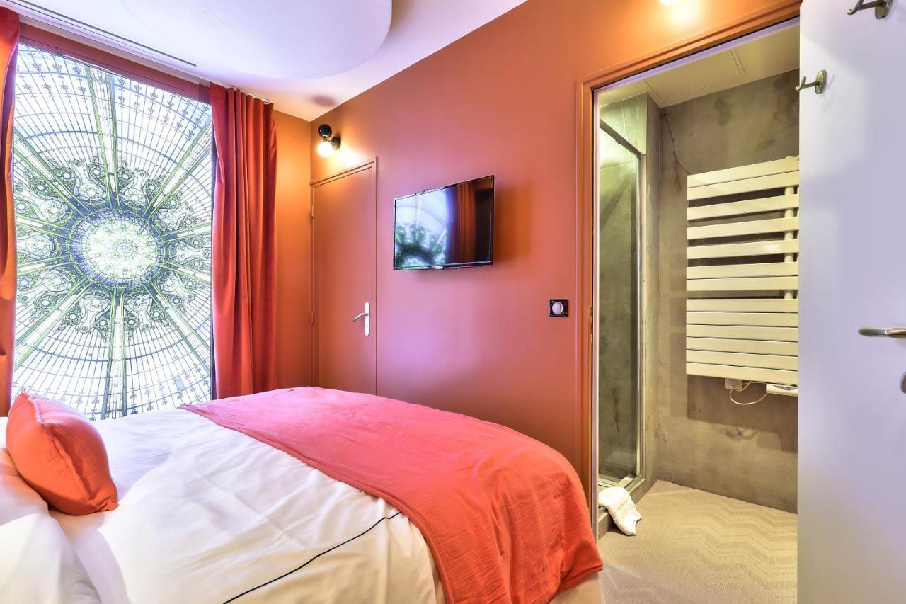 33 Marbeuf Aparthotel Paris