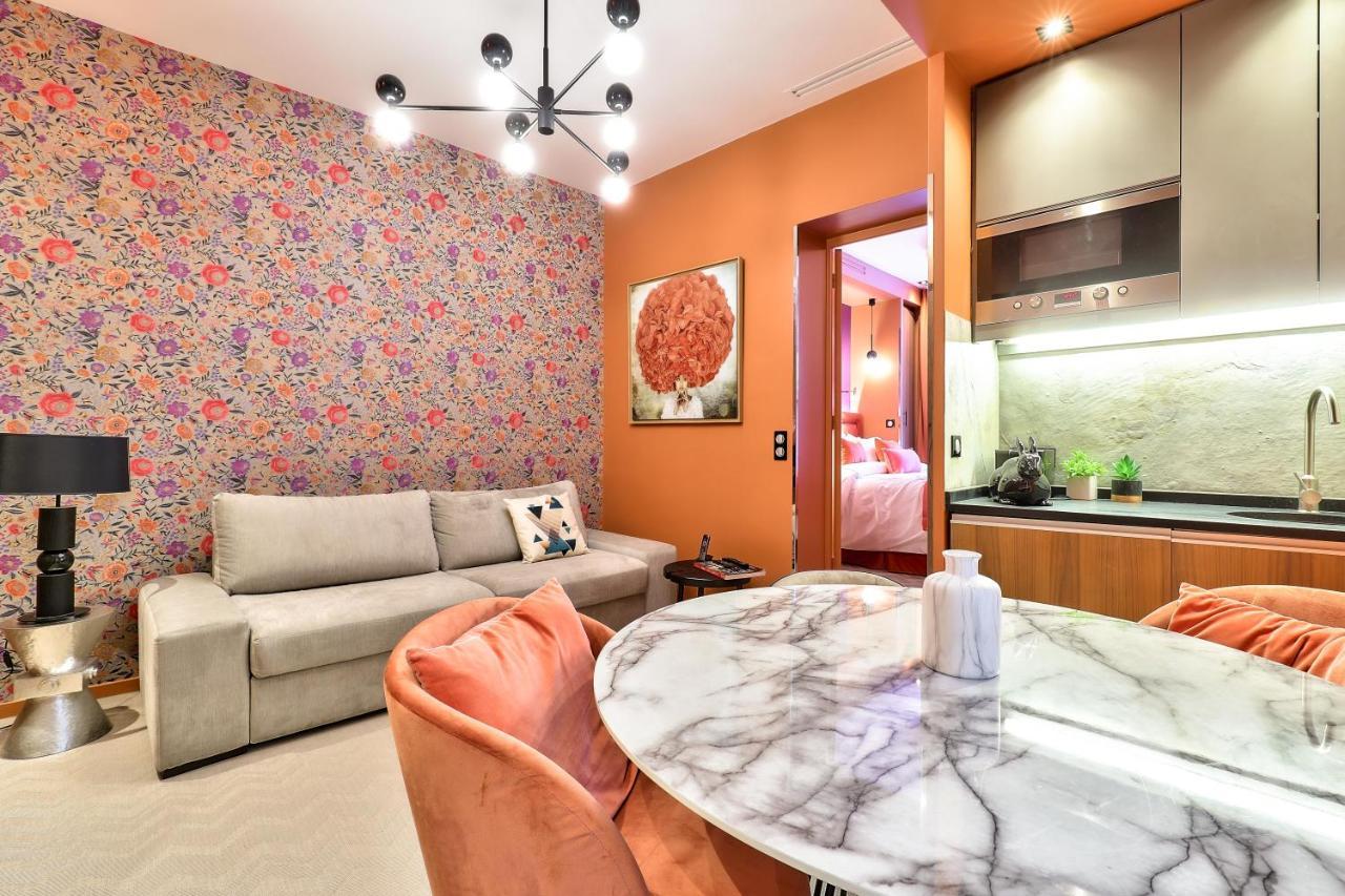 33 Marbeuf Aparthotel