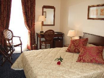 Amiral 4* Parigi