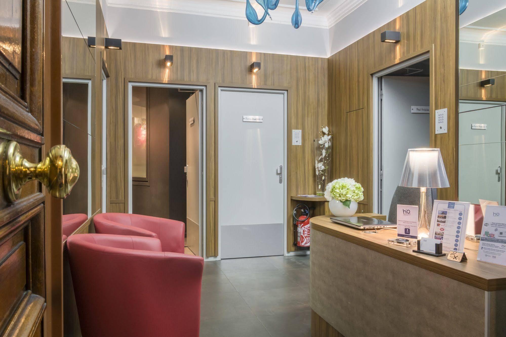 33 Marbeuf 4* Paris