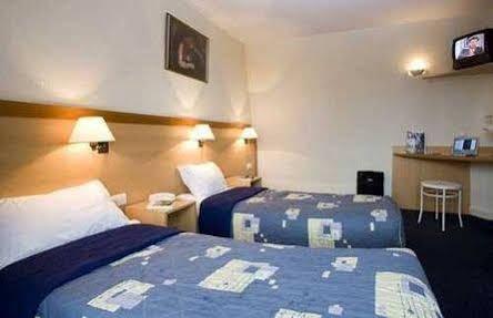 Du Chemin 3* Parigi