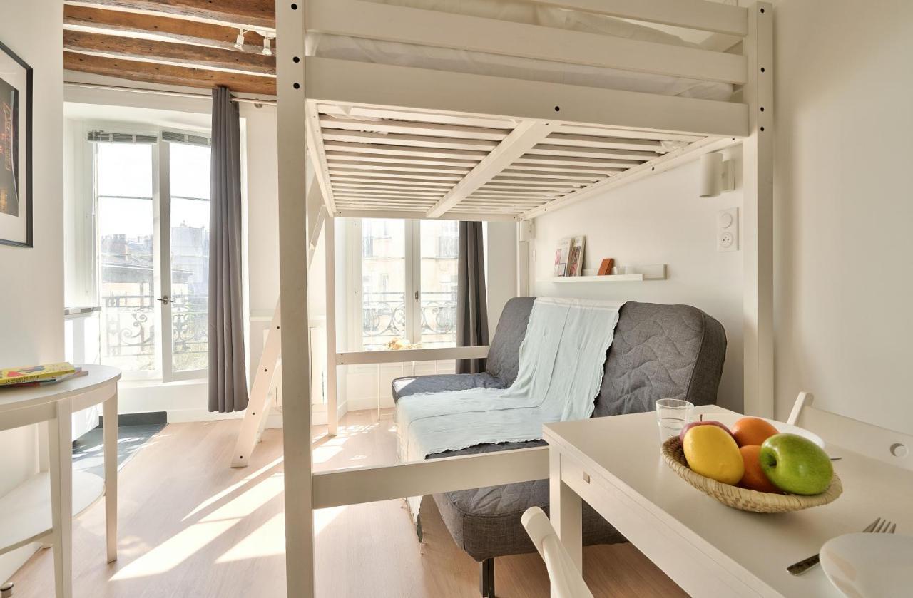 New Mezzanine In The Heart Of * Paris