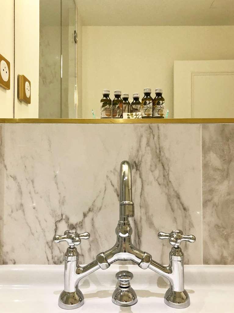 Hotel Mayfair 4*