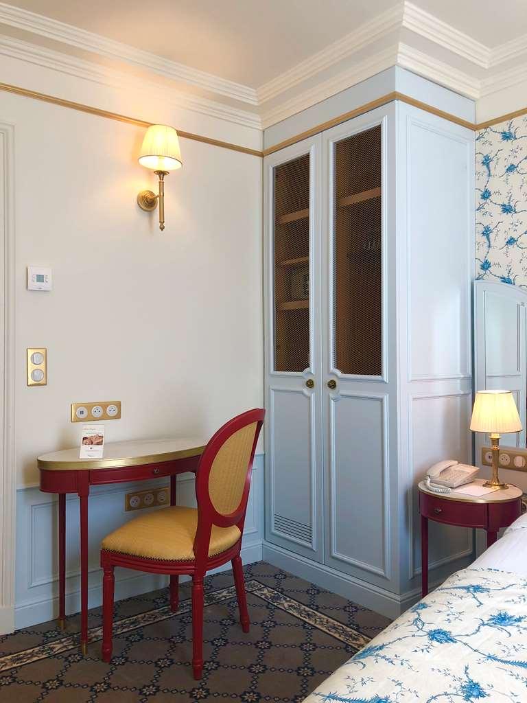Mayfair 4*