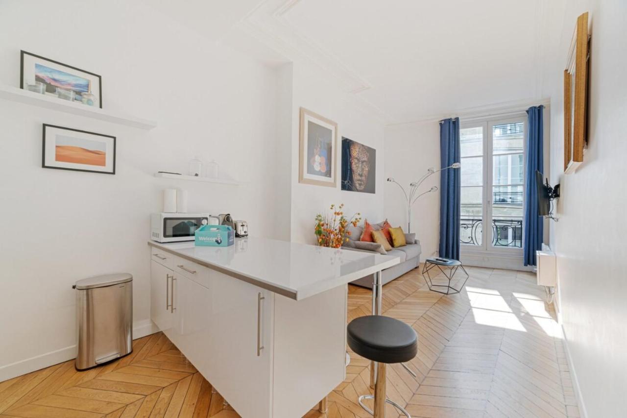 Brand New Near Louvre And Opera Apartment *