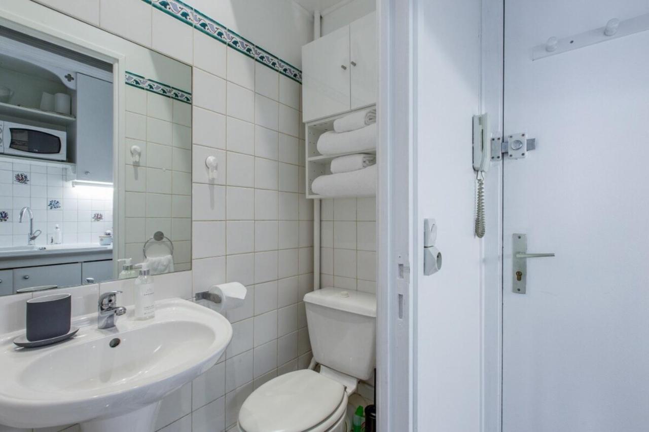 Brand New Near Louvre And Opera Apartment *
