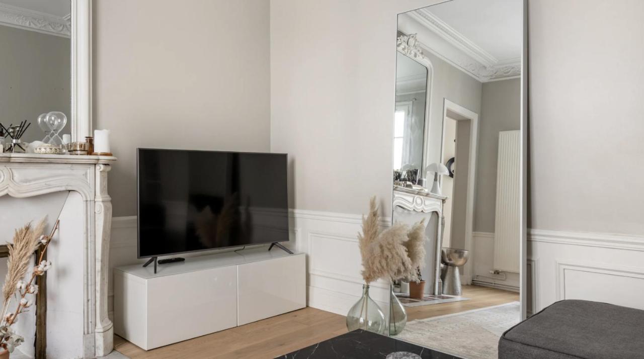 Charming Parisian - 50 M2 - Trendy 9th District Apartment Paris