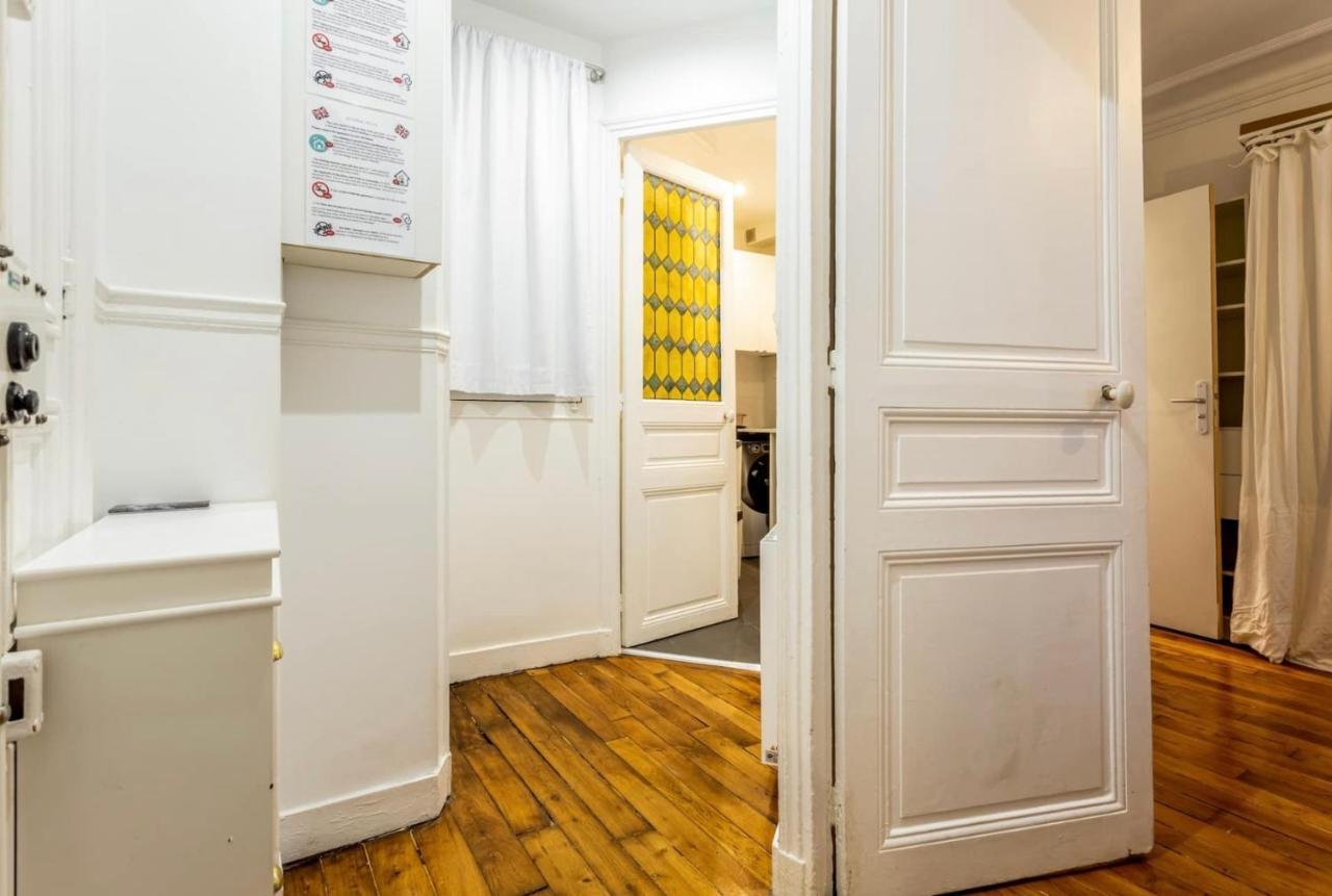 Appartamento Abbesses - Superbe Avec Cheminées