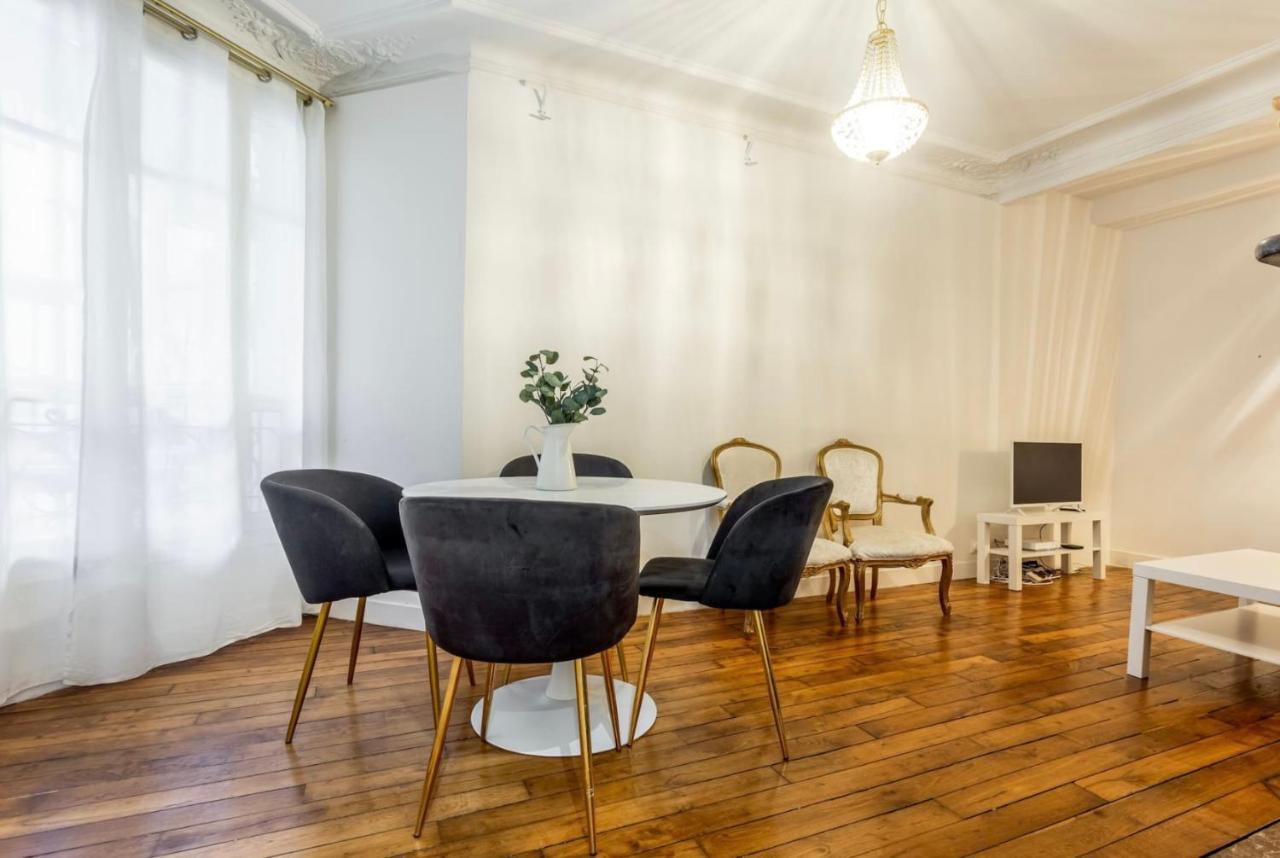 Appartamento Abbesses - Superbe Avec Cheminées Parigi