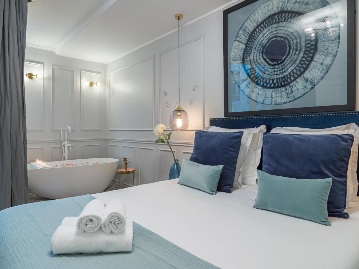 The Blue Pearl Apartment *