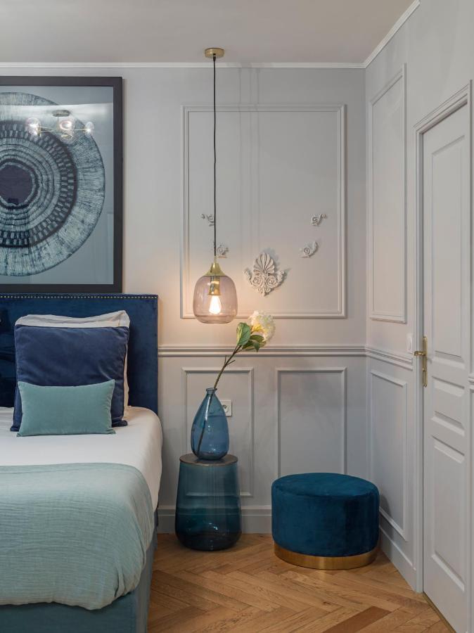The Blue Pearl Apartment