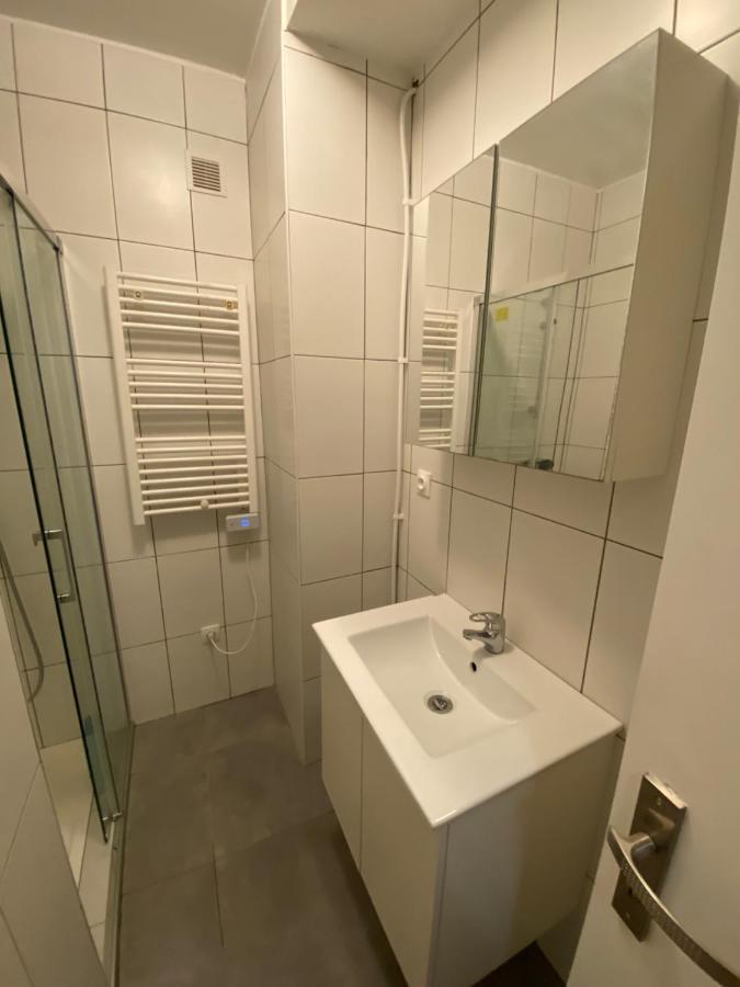Loft Entier Parisien-paris11 Appartamento *