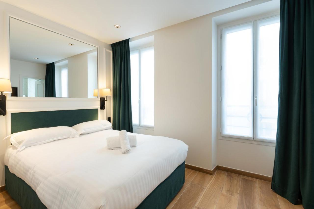 Hotel Au Coeur De Republique Parigi