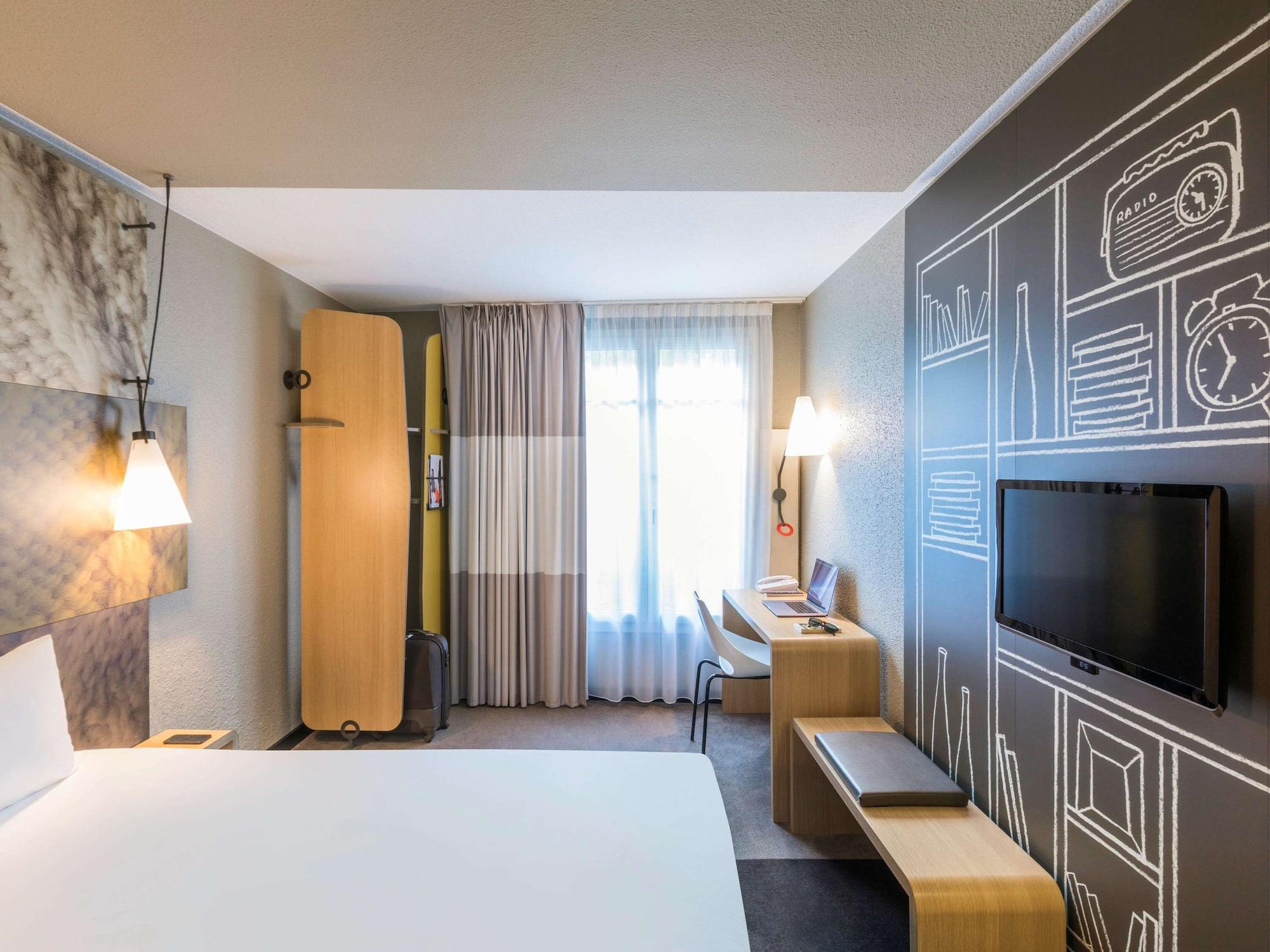 Ibis Gare De Lyon Ledru Rollin Hotel