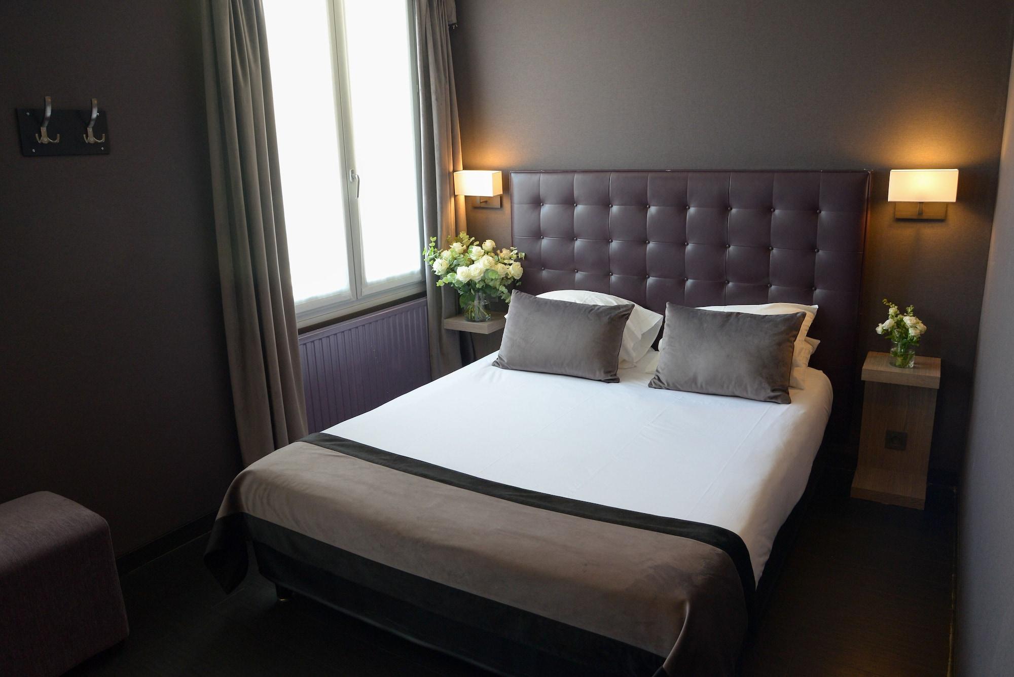 Saint-charles 3*