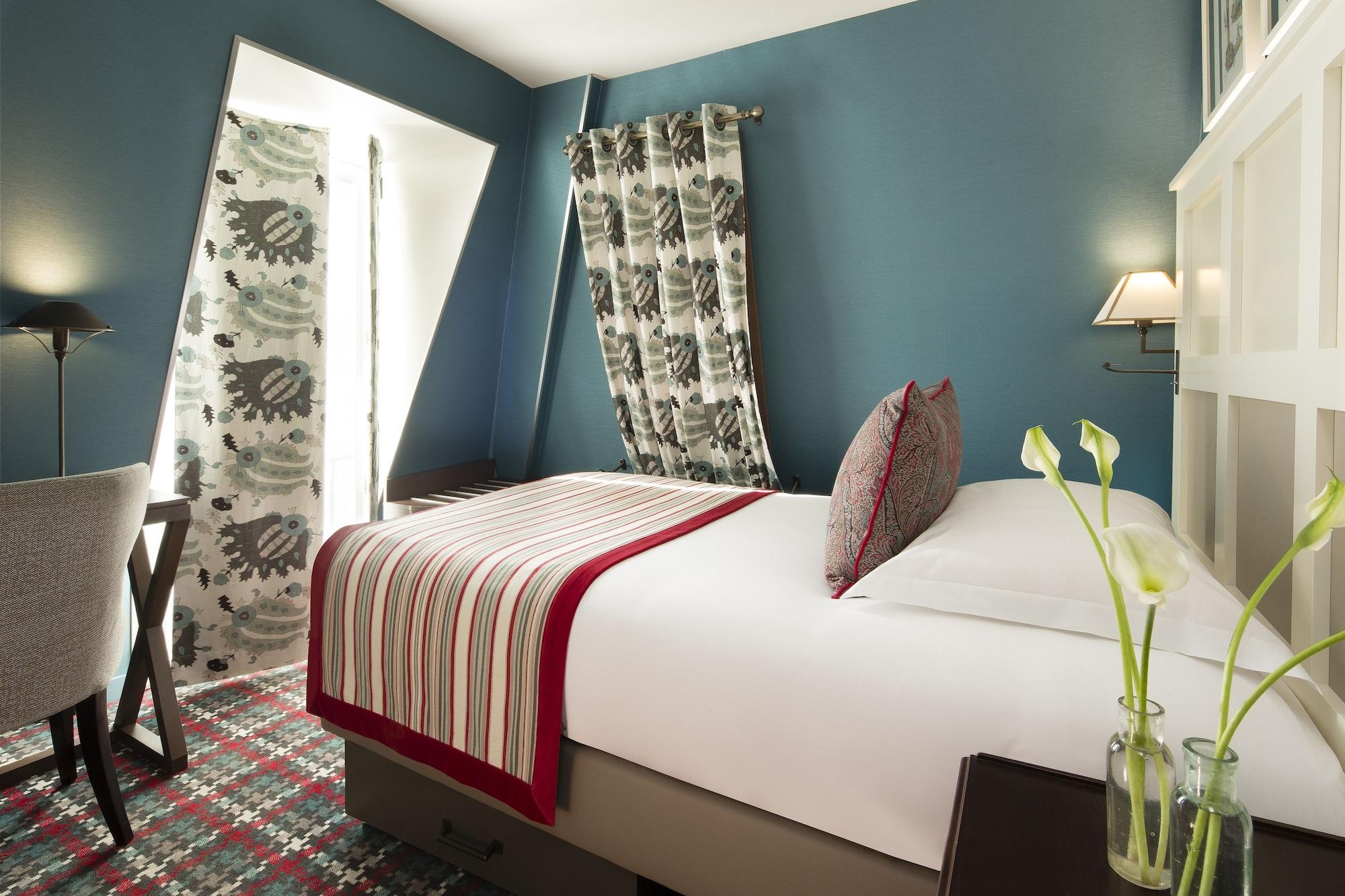Hotel Les Tournelles Paris