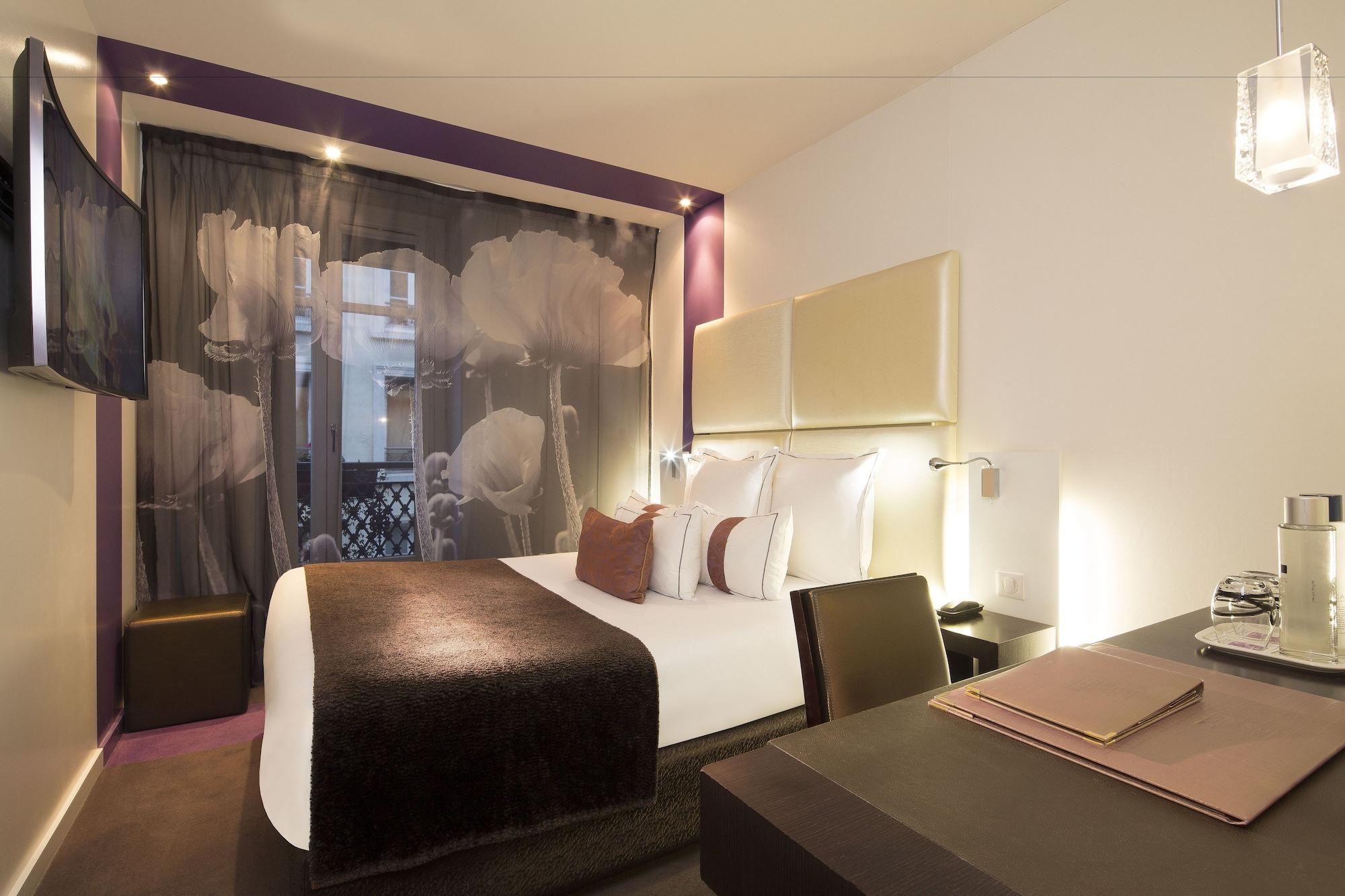Grand Saint Michel Hotel 4*