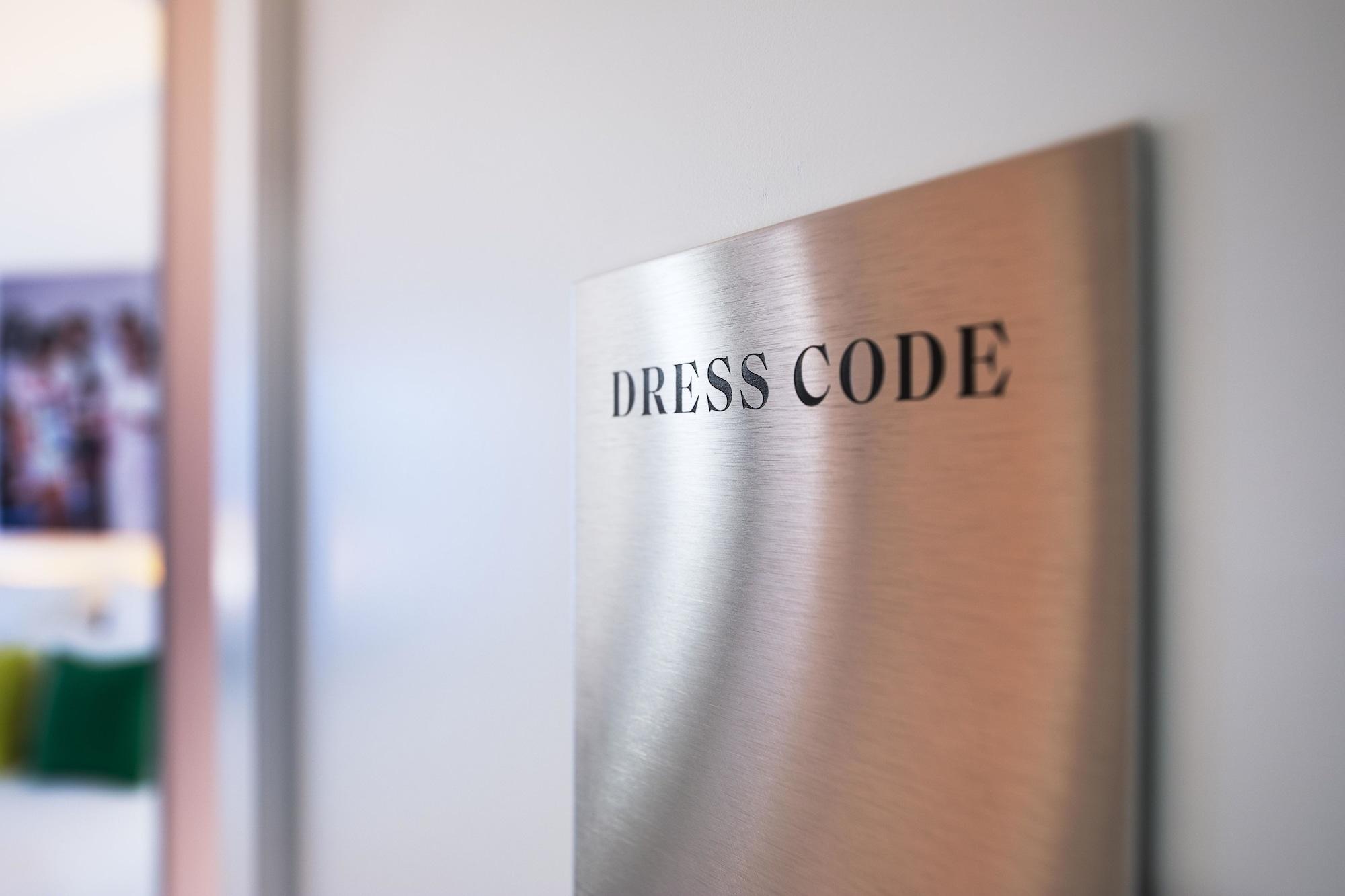Dress Code Hotel 4*