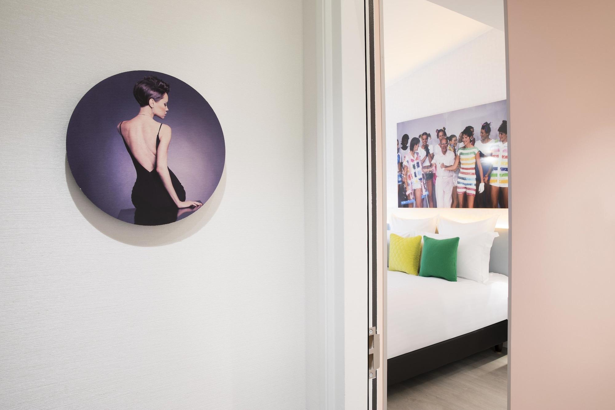 Hotel Dress Code