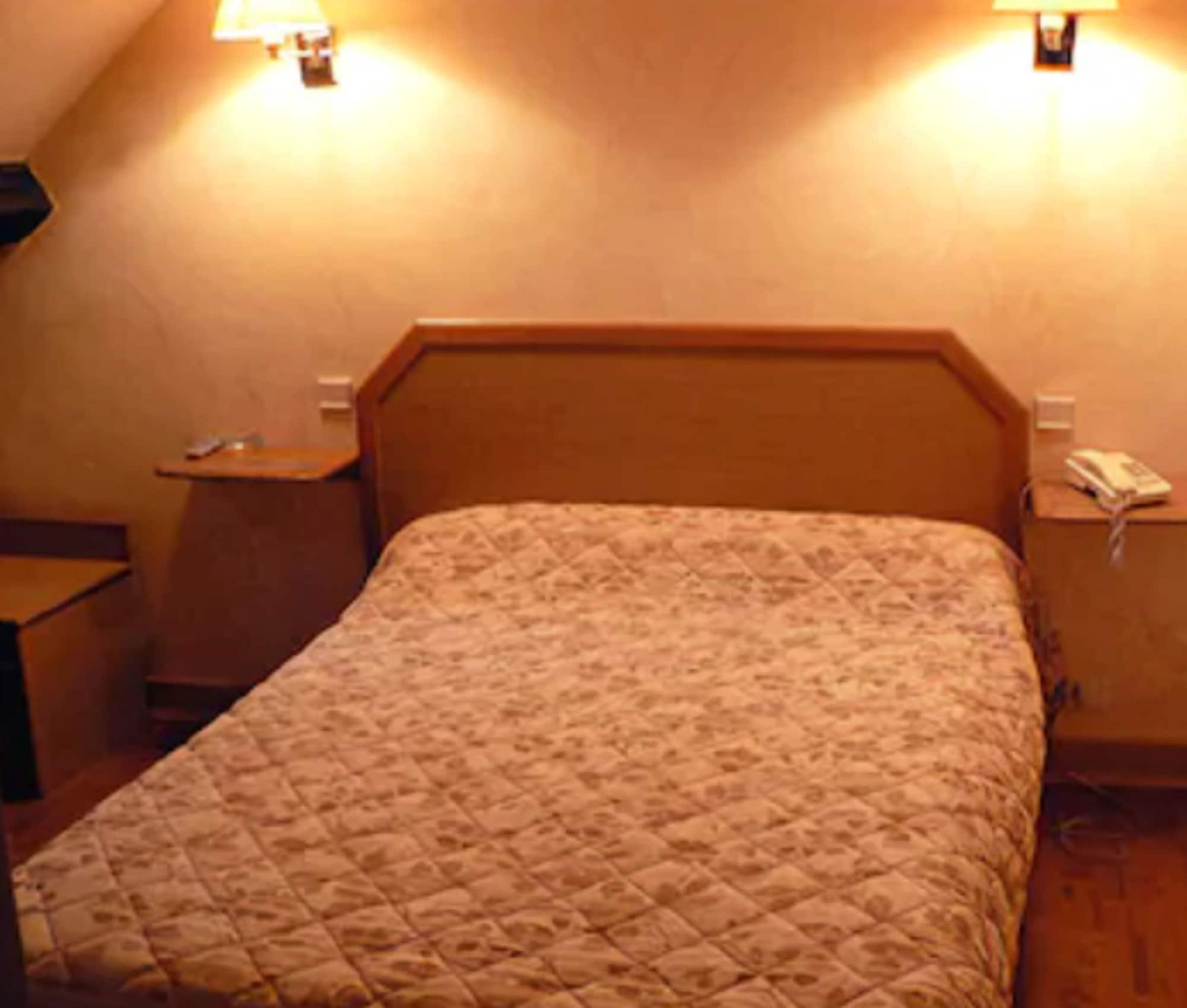 Hotel Leonard De Vinci Ii