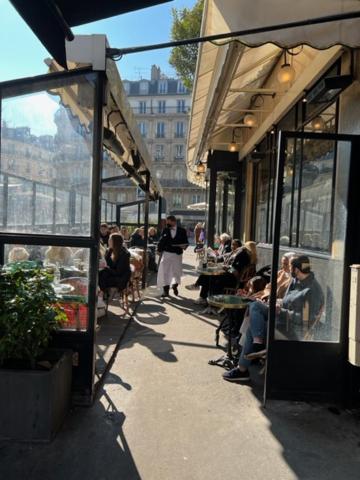 Magic In Saint Germain Des Près *