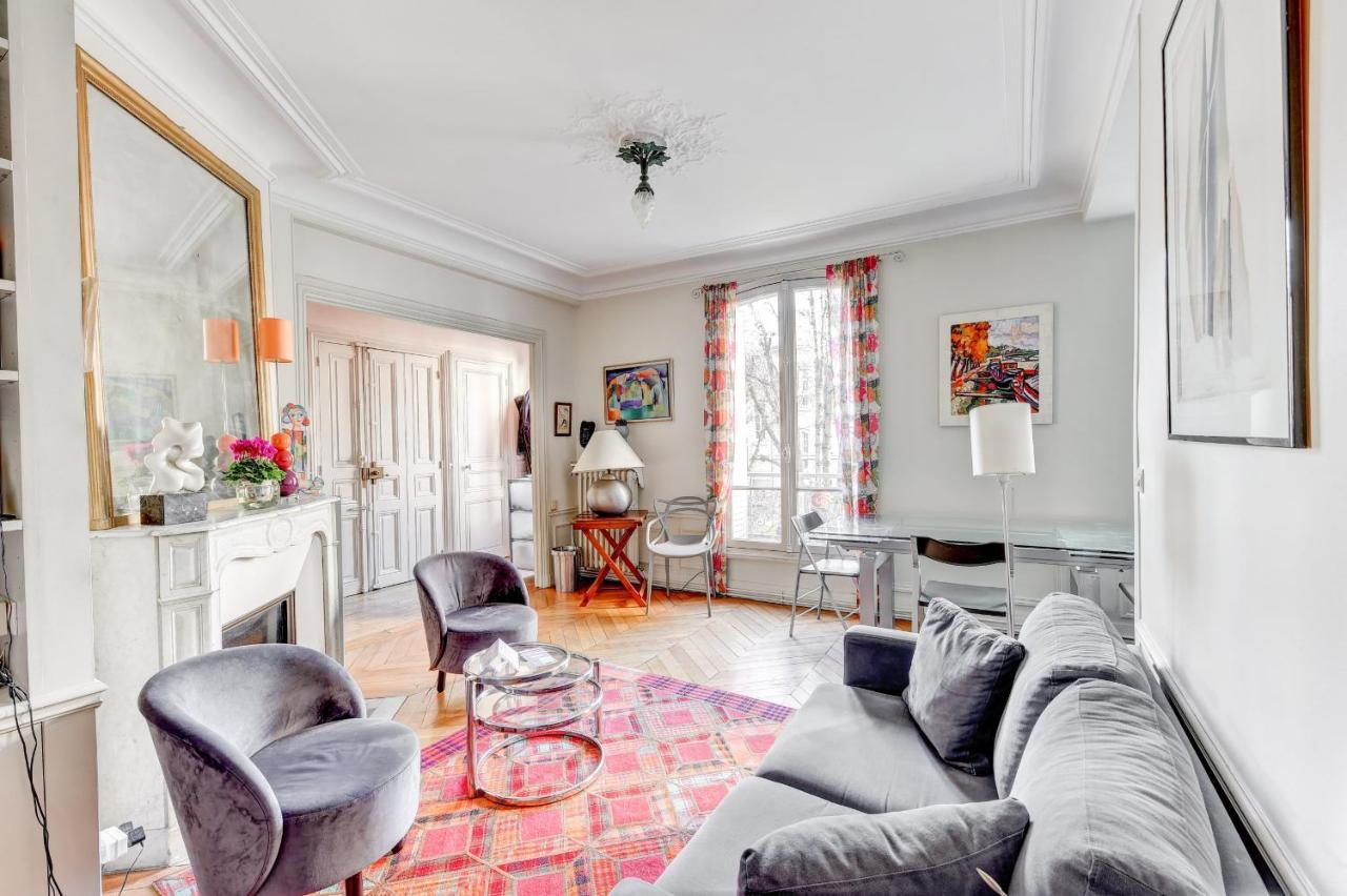 Lecourbe - Appt Spacieux Dans Le 15eme Parigi