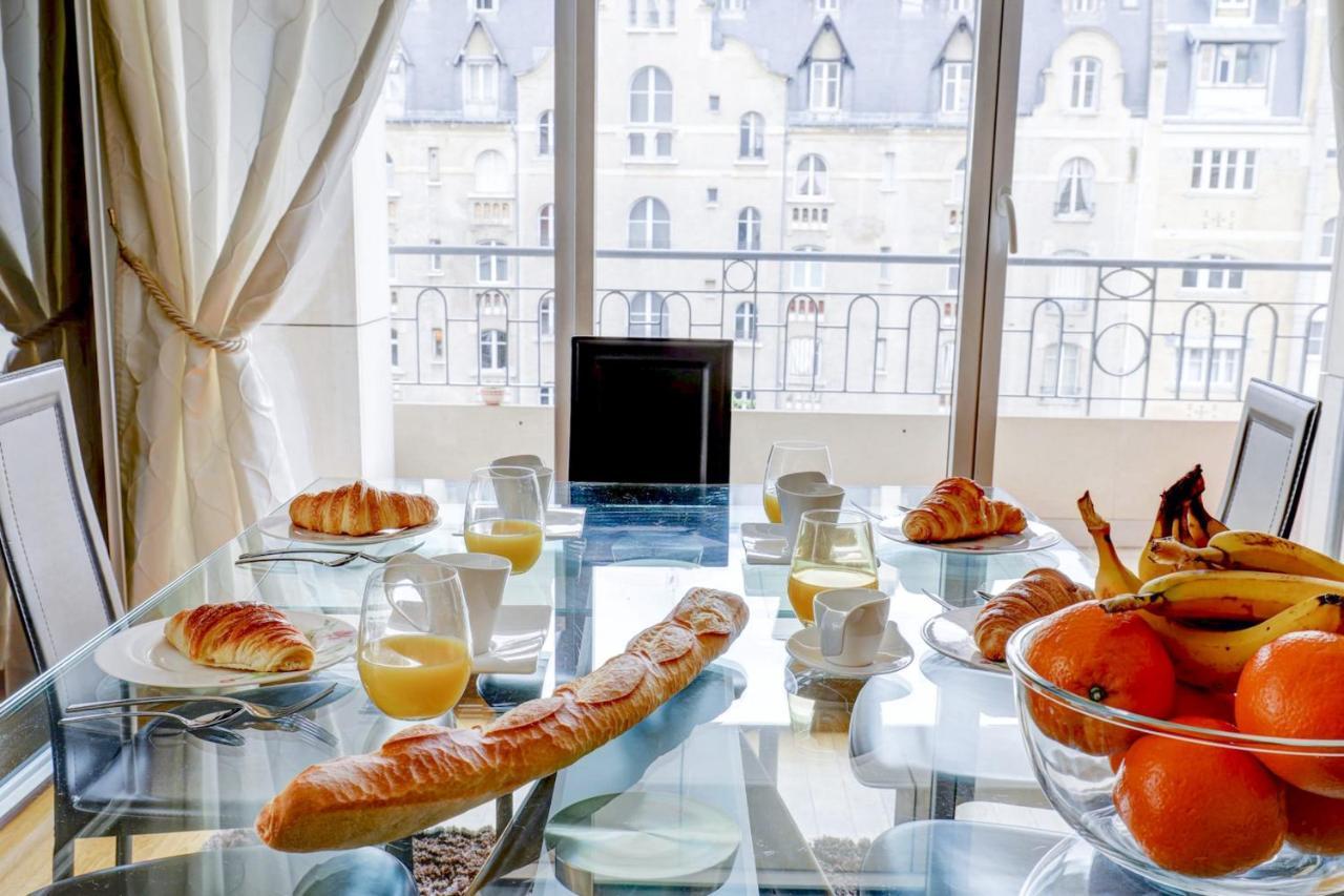 Porte Dauphine With Terrace 16th - No Parties Apartment