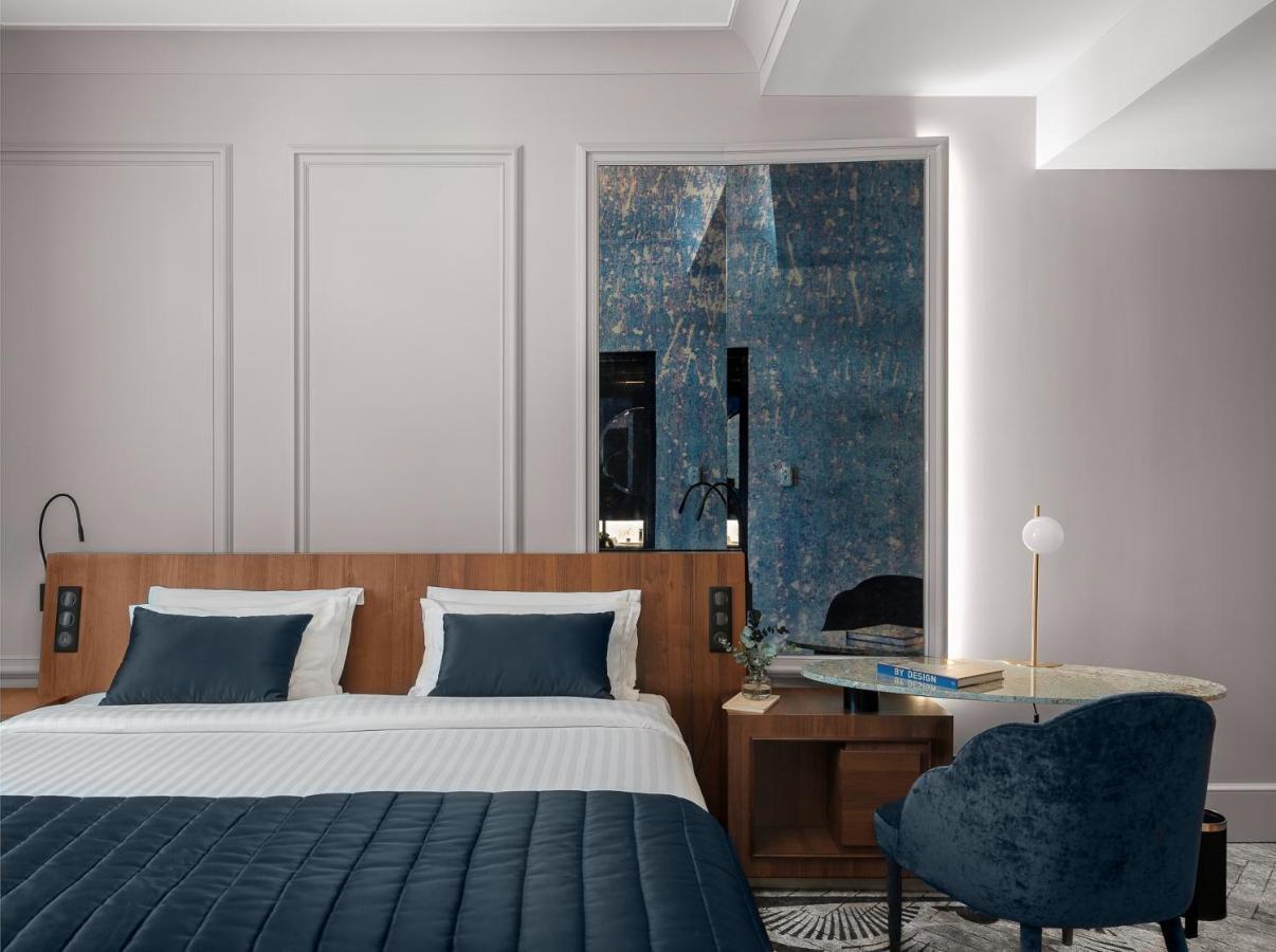 Hotel Millennium Opera