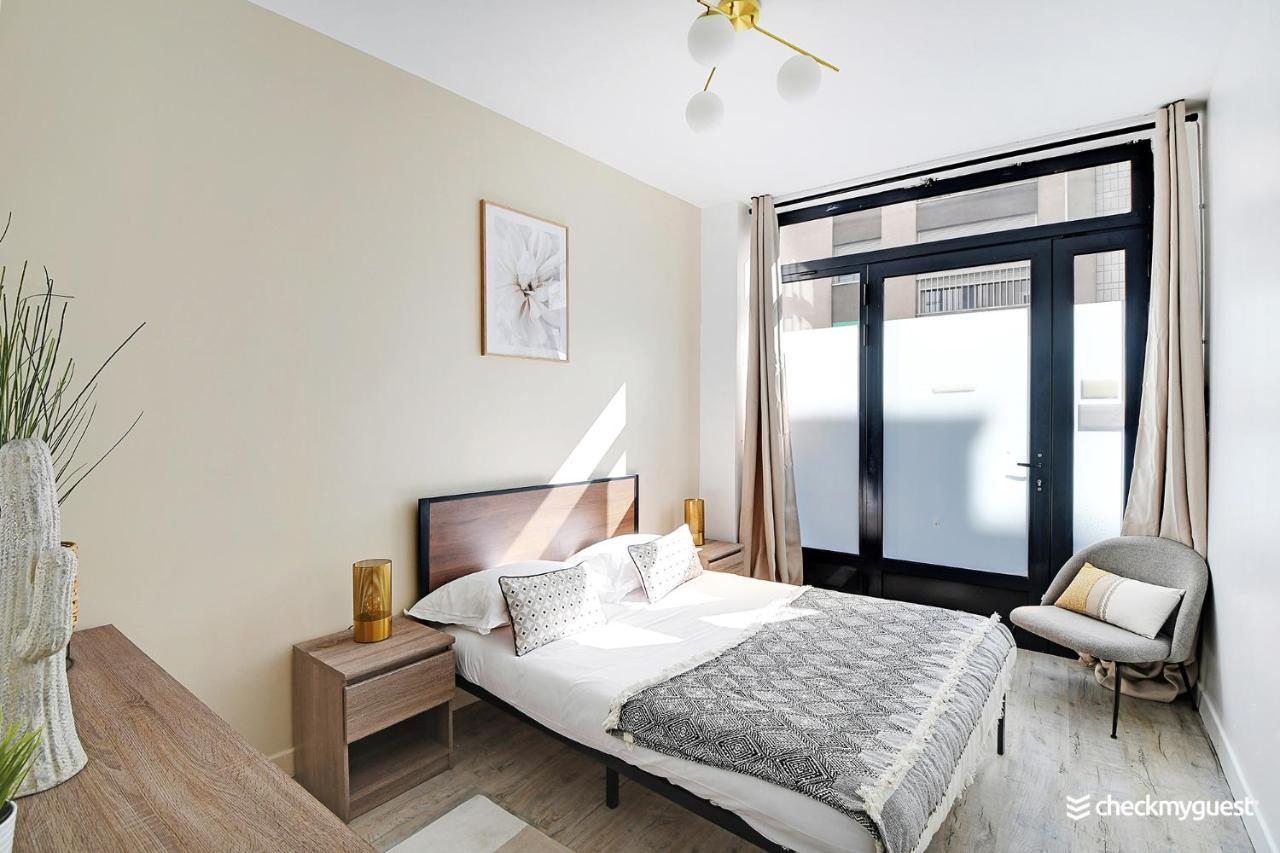 Cmg Voltaire - Petion Paris