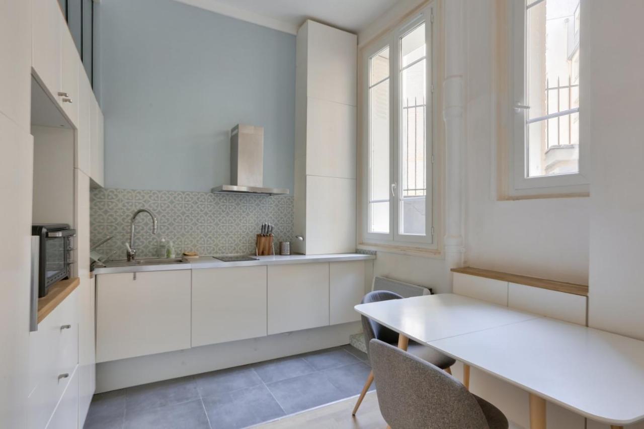 Appartamento Studio Di Charme - 18ème Arrondissement Parigi