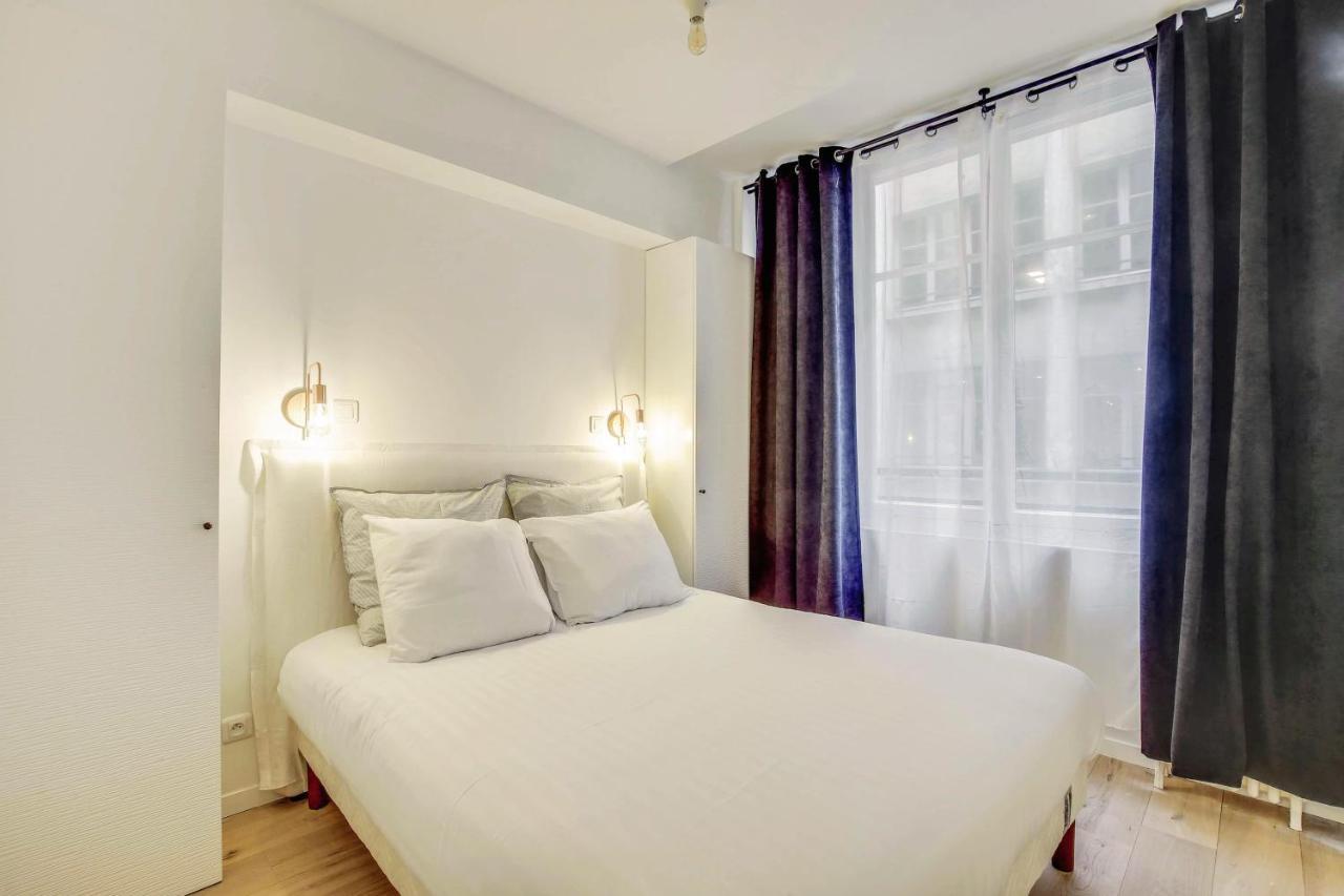 Appartamento & Stylish Renovated Parisian / 6-8 Guests Parigi