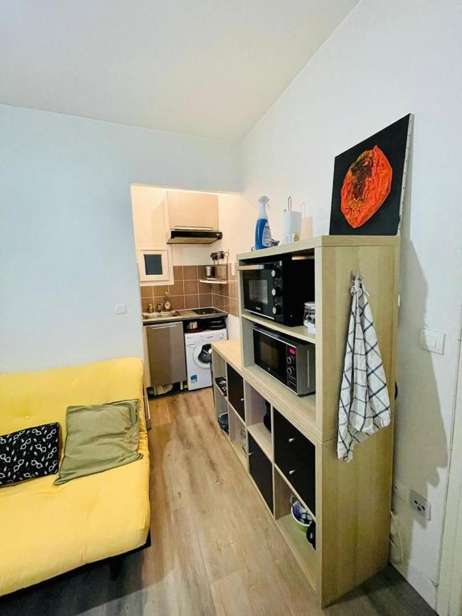 Appartamento En Plein Coeur Du 10eme Et Proche De Plusieurs Gares