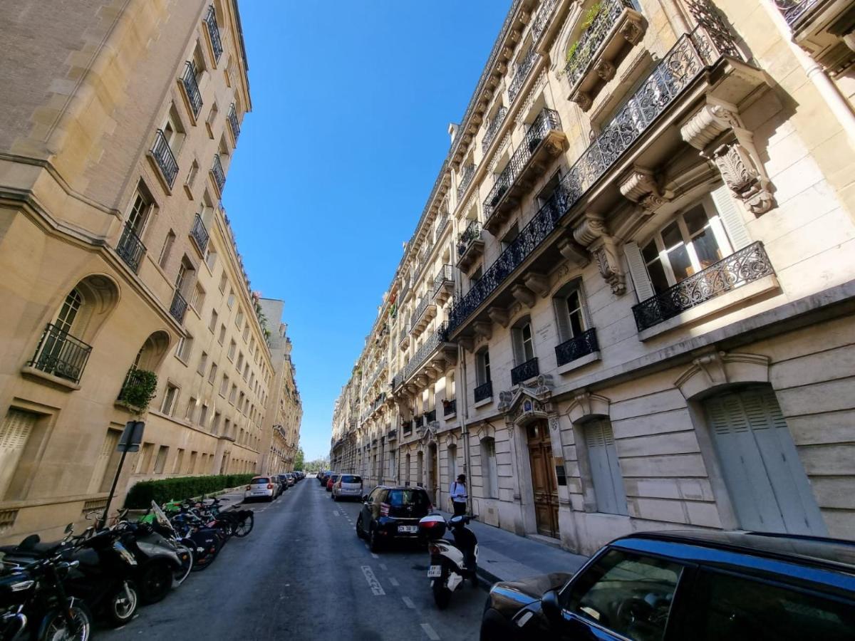 Prestige A Luxe, Calme Et Proche Tour Eiffel Et Champs-elysees Apartment