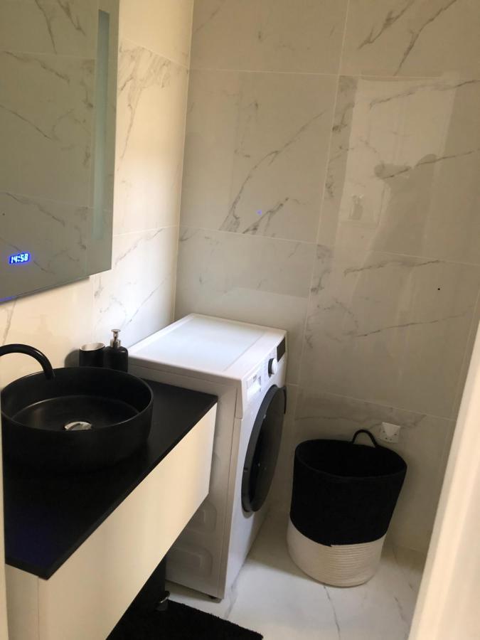 Prestige A Luxe, Calme Et Proche Tour Eiffel Et Champs-elysees Apartment