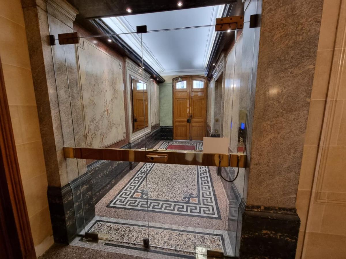 Prestige A Luxe, Calme Et Proche Tour Eiffel Et Champs-elysees Apartment *