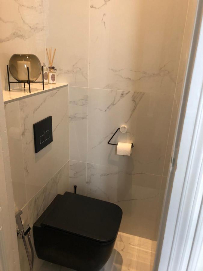 Prestige A Luxe, Calme Et Proche Tour Eiffel Et Champs-elysees Apartment